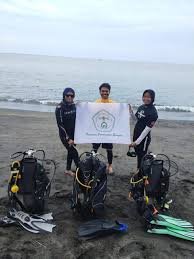 USAHA PENGEMBANGAN MAHASISWA PJKR UNU NTB (DIVING)